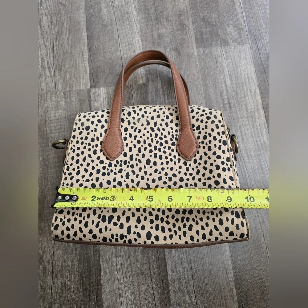 Universal Thread Target Leopard Animal Print Satchel Tan Crossbody Nano Boho